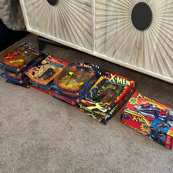 NIB Vintage Marvel X-Men Bundle(13)